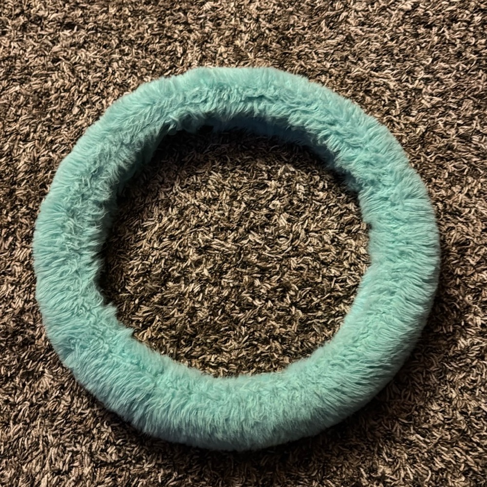 steering wheel cover
